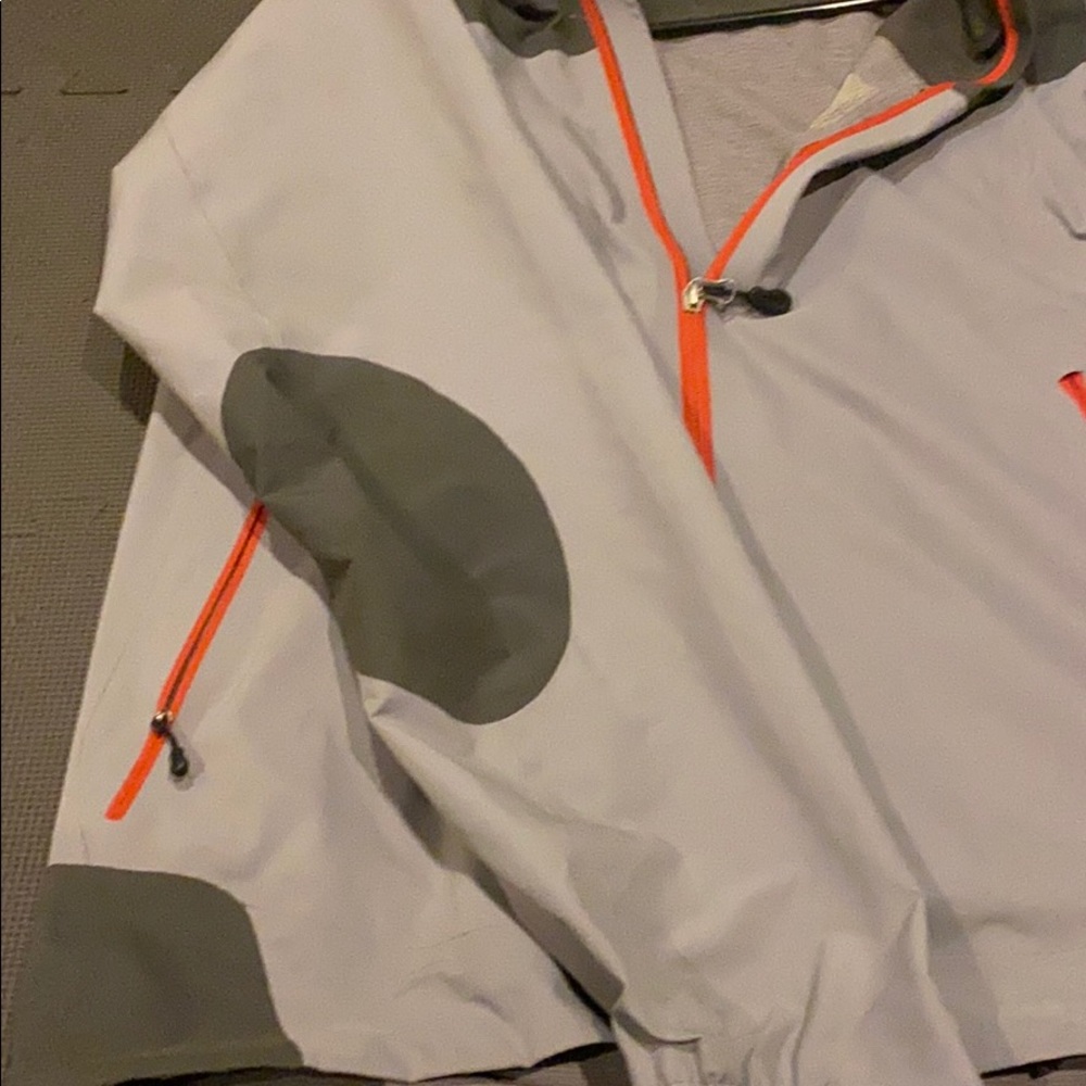 Jacket - Picture 3 of 3